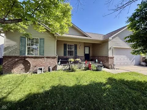 1022 Gallium Dr, Cicero, IN 46034