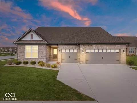 4014 Albert Ln, Bargersville, IN 46106