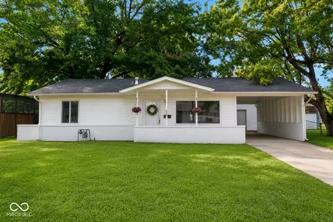 638 Sweetbriar Ave, Whiteland, IN 46184