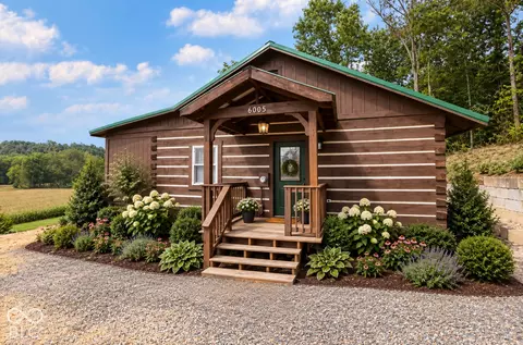 6005 Hoover Rd, Nashville, IN 47448