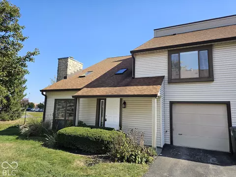 2448 Hideaway North Dr, Indianapolis, IN 46268