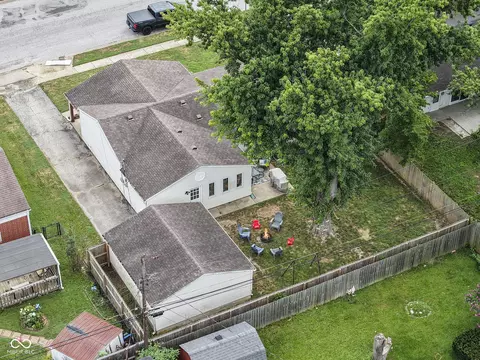 View/Area - 812 Longfellow Ln, Plainfield, IN 46168 photo 2 of 4