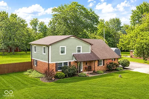 2225 Elizaville Rd, Lebanon, IN 46052
