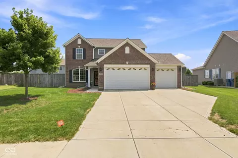 10968 Gossamer Ln, Noblesville, IN 46060