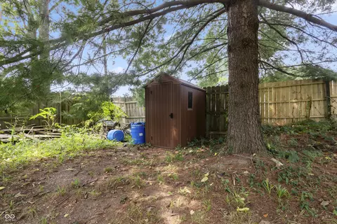 Exterior - 308 S Davisson St, Bloomington, IN 47403 photo 3 of 6