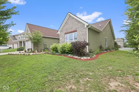 Exterior - 5976 Chazimal St, Plainfield, IN 46168 photo 3 of 13