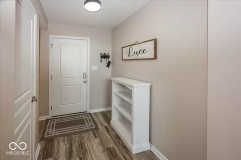 Entry Way - 8740 Buttonbush Cir, Plainfield, IN 46168 photo 1 of 5