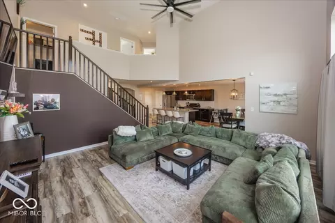 Living - 8740 Buttonbush Cir, Plainfield, IN 46168 photo 3 of 5