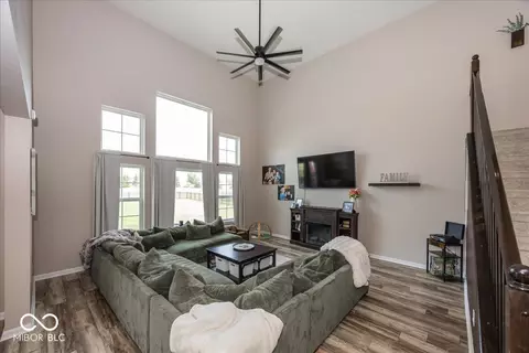 Living - 8740 Buttonbush Cir, Plainfield, IN 46168 photo 1 of 5
