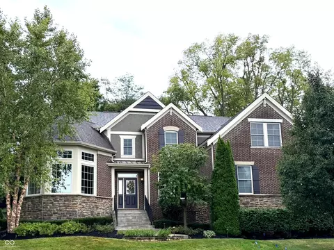 10529 Geist View Dr, Mccordsville, IN 46055