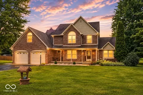2629 Cardinal Dr, Pittsboro, IN 46167