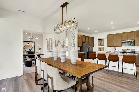 Dining - 1531 Pine Cir, Franklin, IN 46131 photo 1 of 3