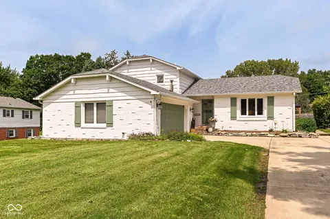 9730 Mallery Dr, Noblesville, IN 46060