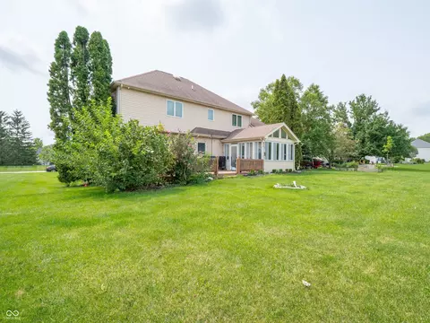 Exterior - 2232 Longleaf Dr, Fort Wayne, IN 46814 photo 19 of 24