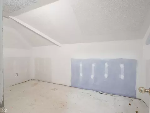 Bedroom - 2232 Longleaf Dr, Fort Wayne, IN 46814 photo 10 of 10