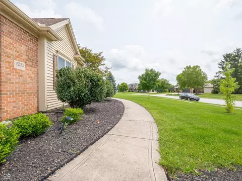 Exterior - 2232 Longleaf Dr, Fort Wayne, IN 46814 photo 7 of 24