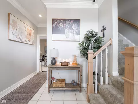 Entry Way - 2232 Longleaf Dr, Fort Wayne, IN 46814 photo 1 of 9