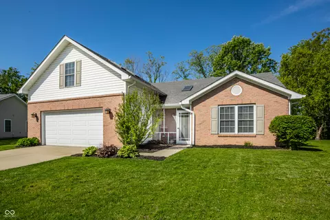 25 W Quail Wood Ln, Westfield, IN 46074