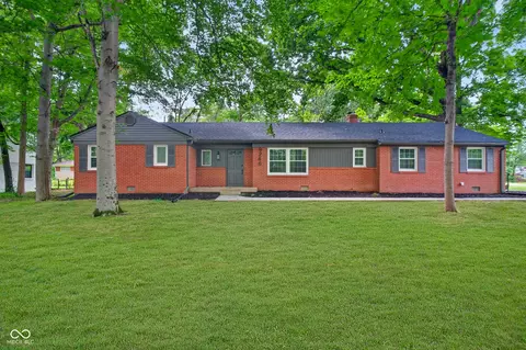 9246 Westfield Blvd, Indianapolis, IN 46240
