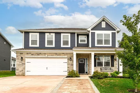 5817 Flat Hill Dr, Indianapolis, IN 46239