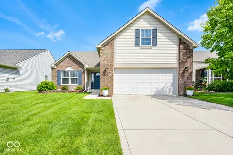 624 Daniel Ct, Westfield, IN 46074