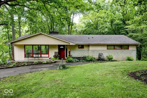 6220 Bramshaw Rd, Indianapolis, IN 46220