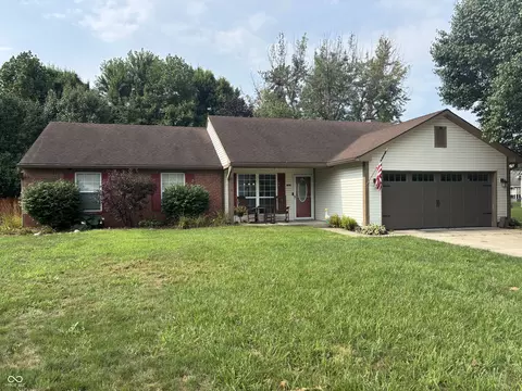 7818 Jaclyn Dr, Indianapolis, IN 46237