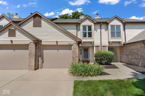 7220 Long Boat Dr, Indianapolis, IN 46250