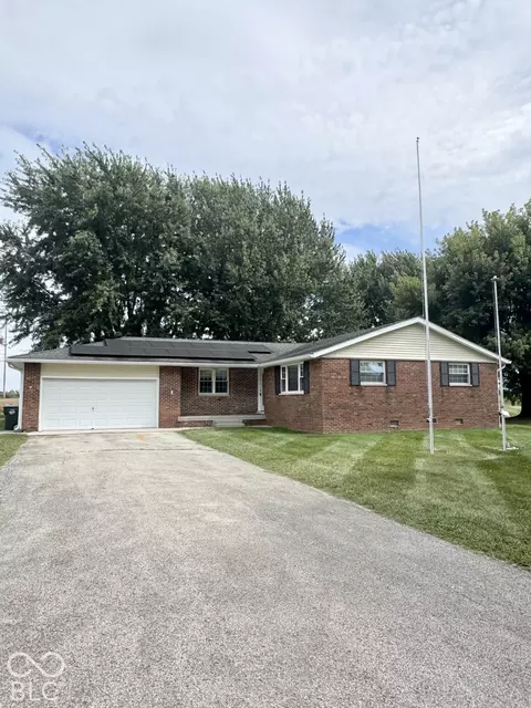 716 S Ryle, Greensburg, IN 47240