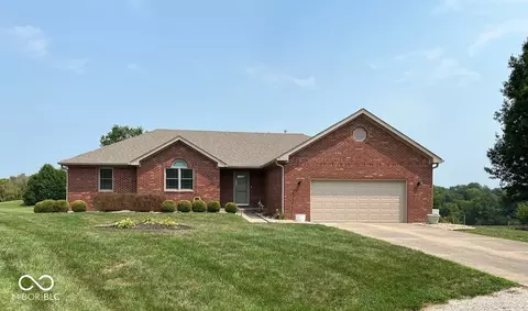 2600 Laurelwood Dr, Martinsville, IN 46151