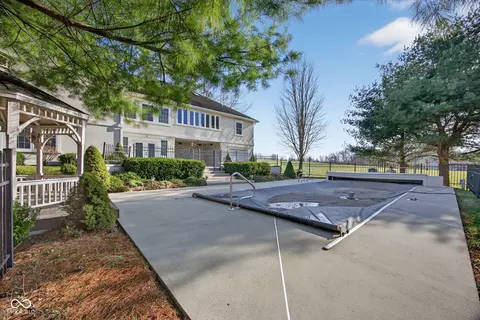 Exterior - 491 E Chambers Pike, Bloomington, IN 47404 photo 9 of 15