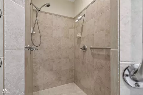 Bath - 491 E Chambers Pike, Bloomington, IN 47404 photo 3 of 8