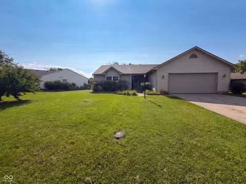 4253 Useppa Ct, Noblesville, IN 46062
