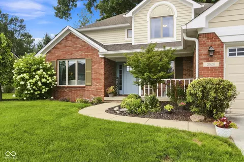 Exterior - 3628 Paddock Rd, Plainfield, IN 46168 photo 3 of 8