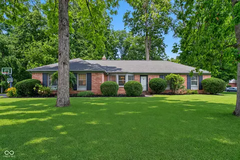 7146 N Dearborn St, Indianapolis, IN 46240