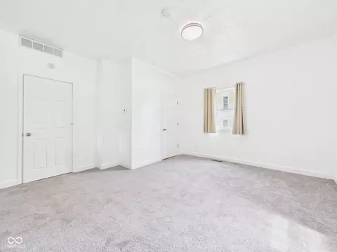 Bedroom - 558 Central Ave, Middletown, IN 47356 photo 2 of 7