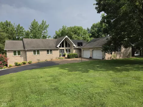 3845 Valley View Dr, Mount Vernon, IN 47620