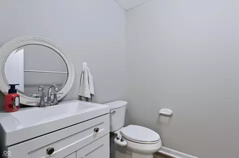 Bath - 433 Sheets Dr, Carmel, IN 46032 photo 1 of 4