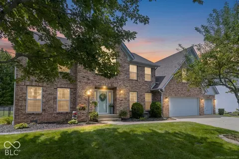 1518 Pippin Dr, Greenfield, IN 46140