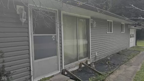 12795 E State Road 7, Elizabethtown, IN 47232