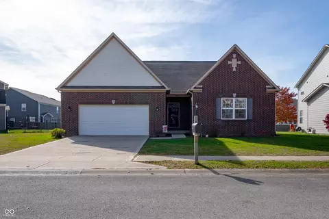 14461 Brook Meadow Dr, Mccordsville, IN 46055