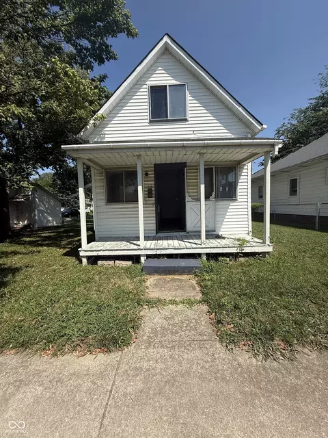 116 N Vine St, Shelbyville, IN 46176
