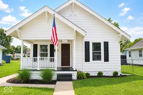 1707 W 8th St, Anderson, IN 46016