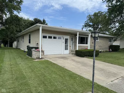 206 E 5th St, Greensburg, IN 47240