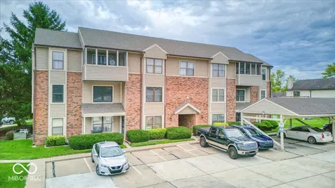 1763 Wellesley Ln #2-A, Indianapolis, IN 46219