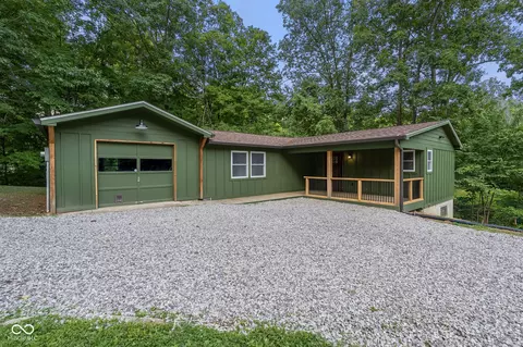 628 W Robertson Rd, Morgantown, IN 46160