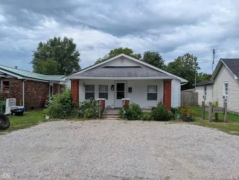 232 Pence St, Columbus, IN 47201
