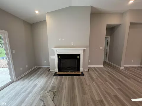 1646 Pebble Beach Dr, Pendleton, IN 46064 photo 3