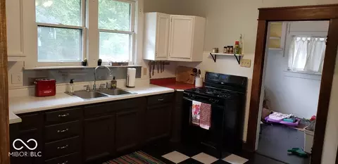 Kitchen - 722 W 4th St, Bloomington, IN 47404 photo 1 of 1
