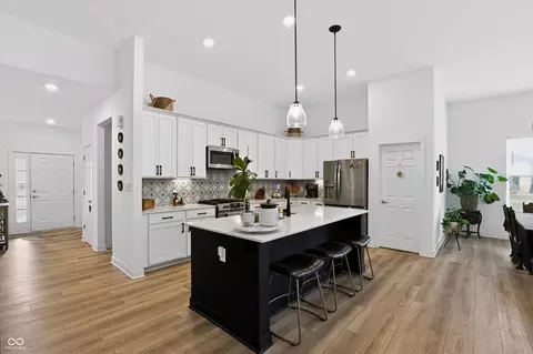 Kitchen - 8398 Hulton Rd, Pendleton, IN 46064 photo 1 of 6